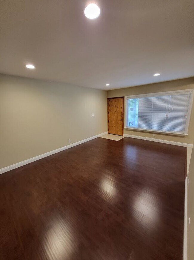 Interior Photo - 218-224 W. Olive St.