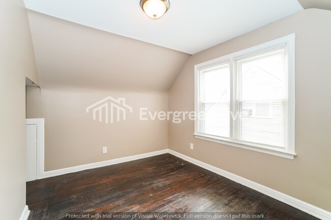 Building Photo - 2358 Meredith Dr