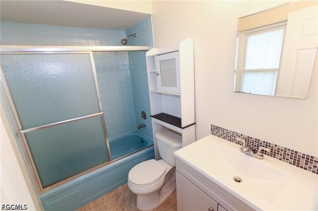 Building Photo - 1329 Torreya Cir