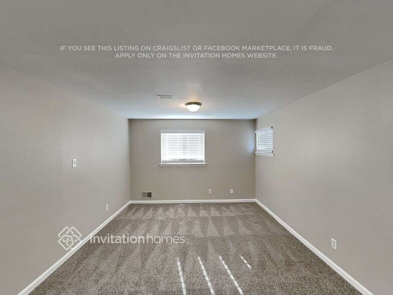 Building Photo - 3010 Abilene St