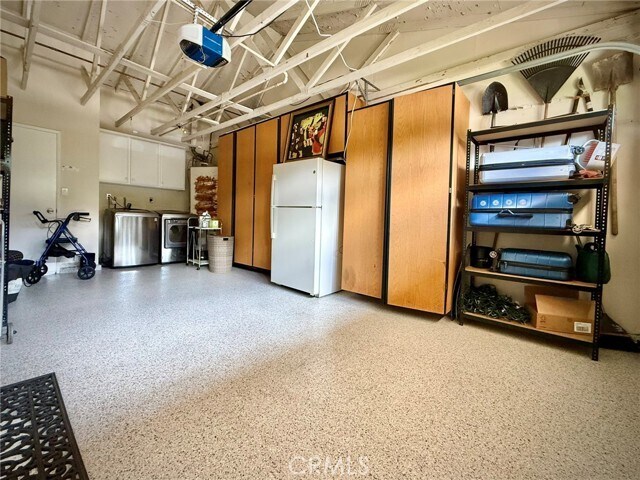 Building Photo - 23611 Vía Storni