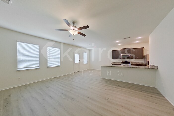Building Photo - 5727 Littoral Rd
