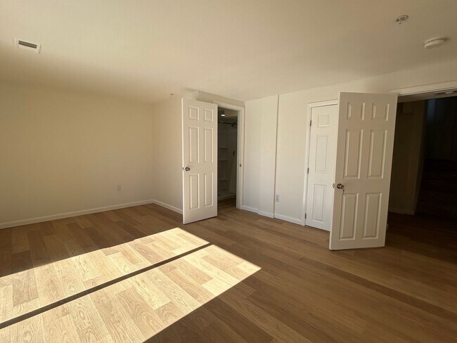 Building Photo - 216 Whitherspoon Ln