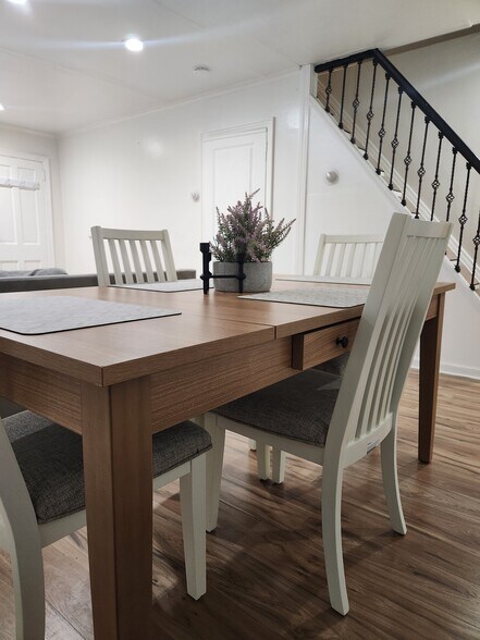 Dining Room / Stairs to Attic - 20 South Ln