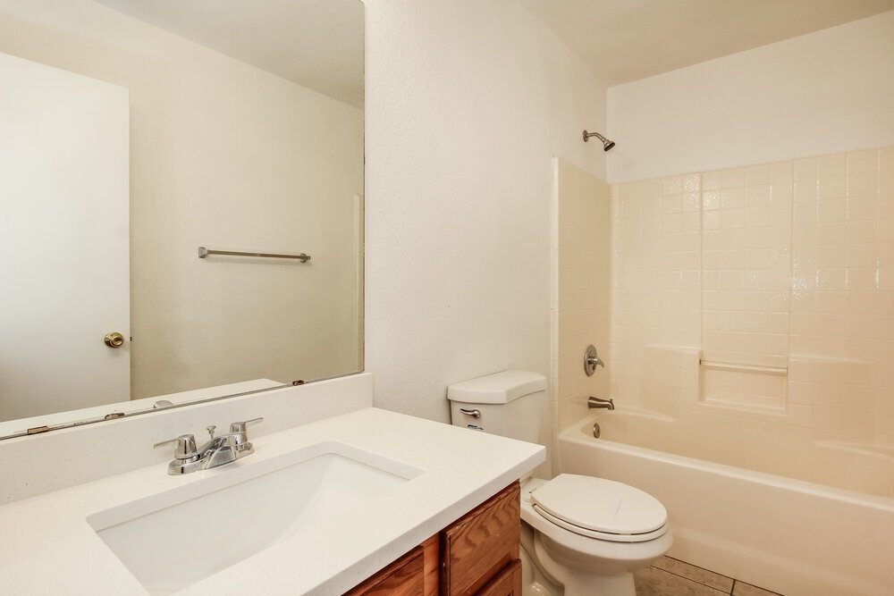 Building Photo - 2627 S 84th Gln