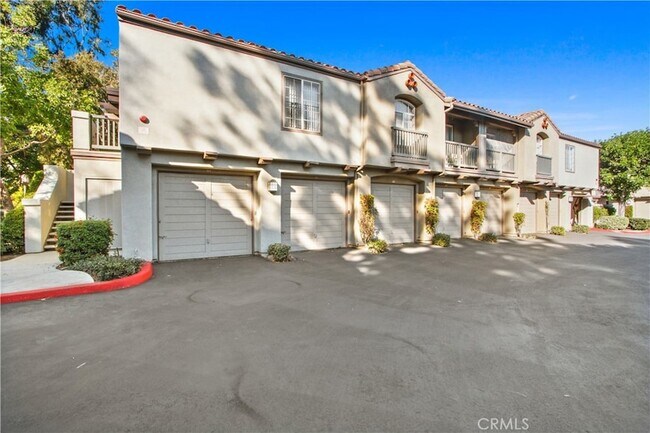 Building Photo - 2800 Keller Dr