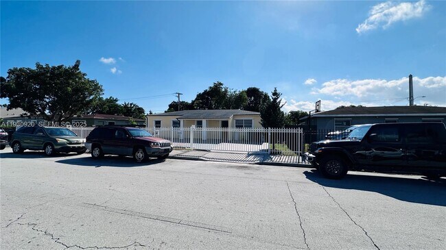 Building Photo - 10480 SW 172nd St