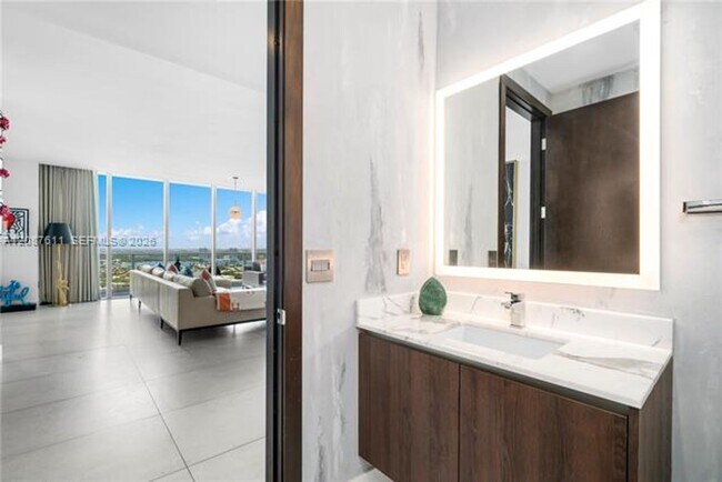 Building Photo - 330 Sunny Isles Blvd