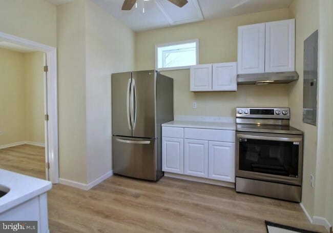 Building Photo - 629 Mineral Ave