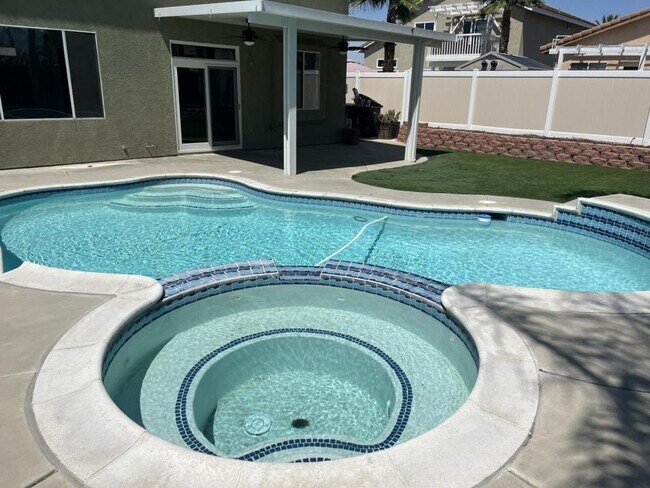 Building Photo - 29752 Camino Cristal