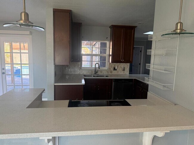 Building Photo - 8515 Peppercorn Dr