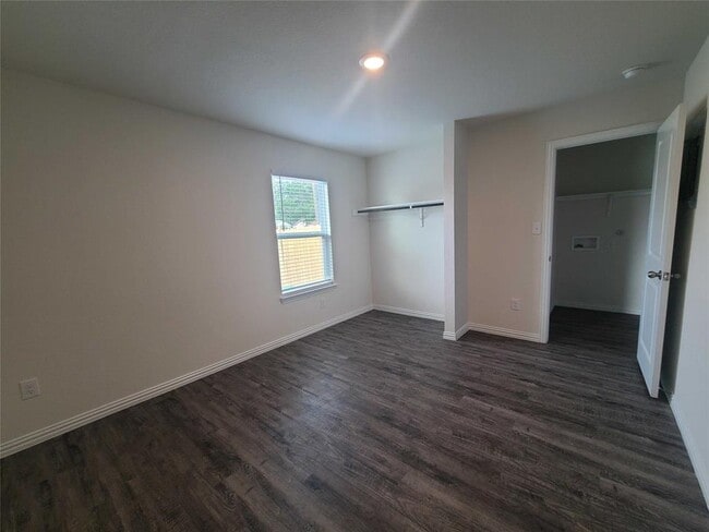 Building Photo - 1153 Magnolia St