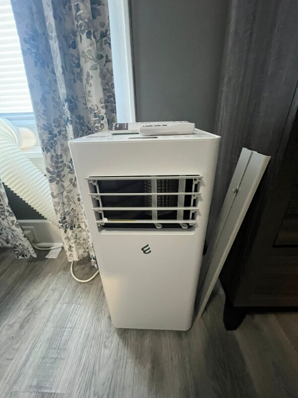 Building Photo - 207 New York St