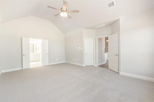 Building Photo - 630 Crystal Lk Ln