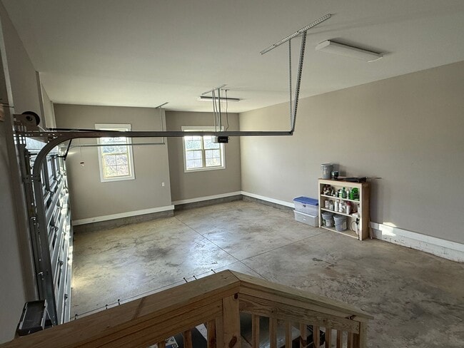 Building Photo - Beautiful Craftsman Style 2 Story Home in Parkerson`s Mill