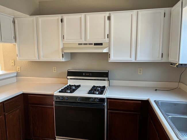 Building Photo - 2905 Gilberto Avila St