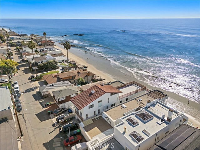 Building Photo - 1045 Gaviota Dr Unit B