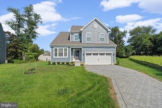 Building Photo - 116 Rose Ct
