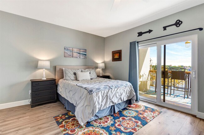 Building Photo - 18809 Egret Bay Blvd