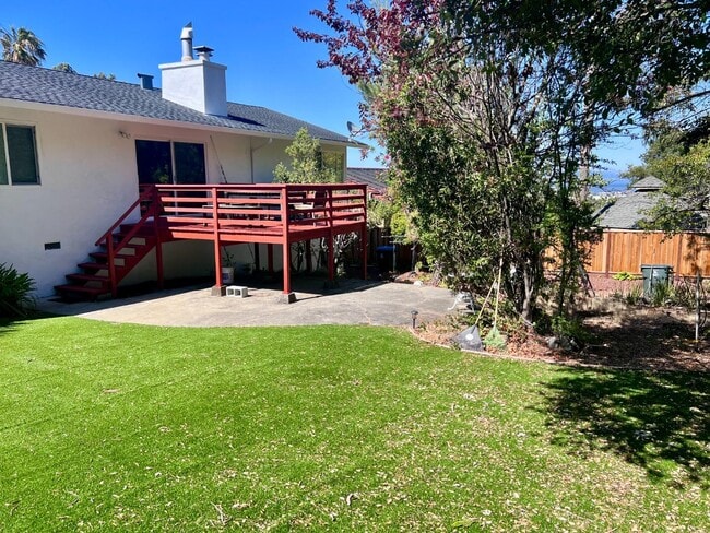 Building Photo - 2717 Trousdale Dr