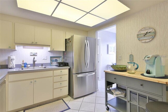 Building Photo - 1700 Benjamin Franklin Dr