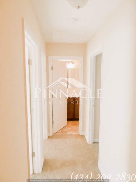 Building Photo - 735 Old Graves Mill Rd