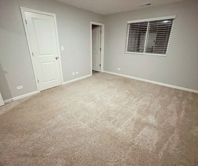 Building Photo - 1137 Amber Dr