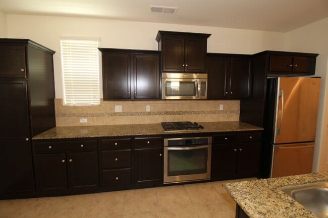 Building Photo - 1529 N Rendezvous Way