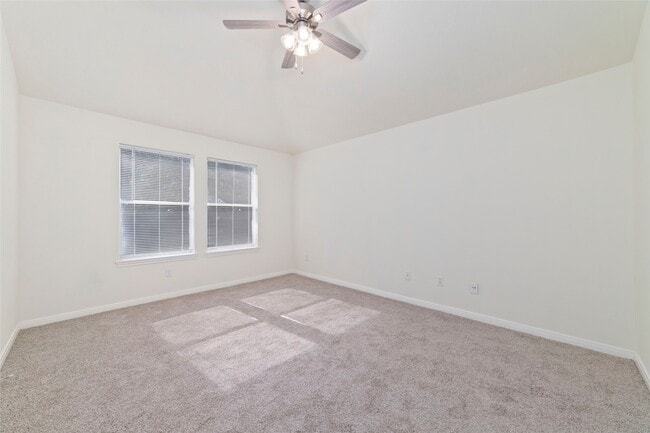 Building Photo - 17075 Great Glen Dr