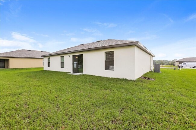 Building Photo - 35669 Rose Moss Ave