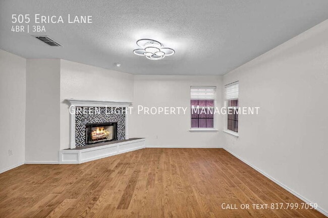 Building Photo - 505 Erica Ln