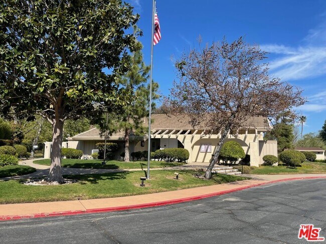 Building Photo - 1080 Finrod Ct