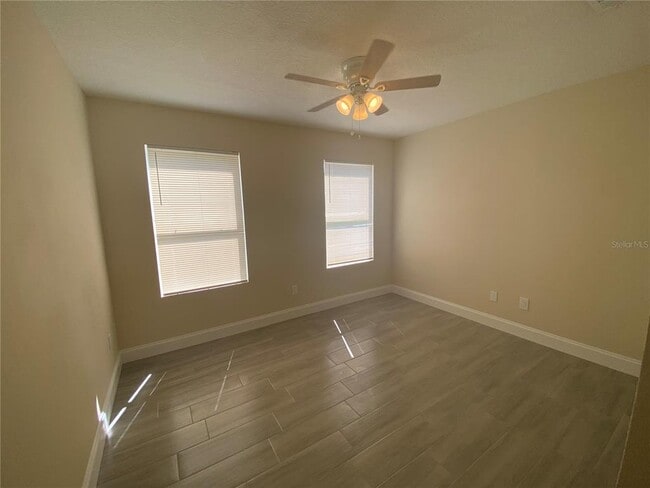 Building Photo - 4947 Ava Pointe Dr