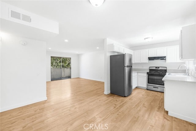 Building Photo - 11151 Arminta St