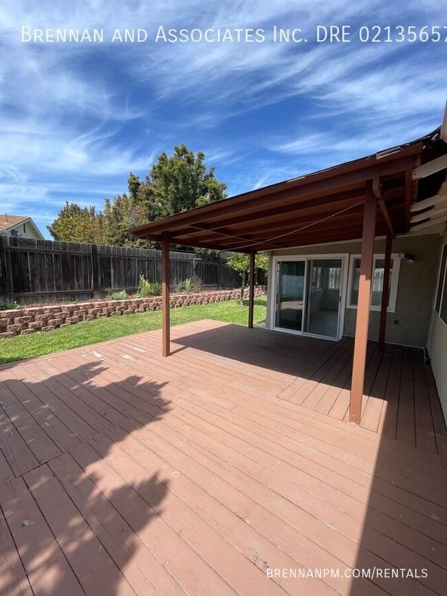 Building Photo - 8188 Santa Arminta Ave