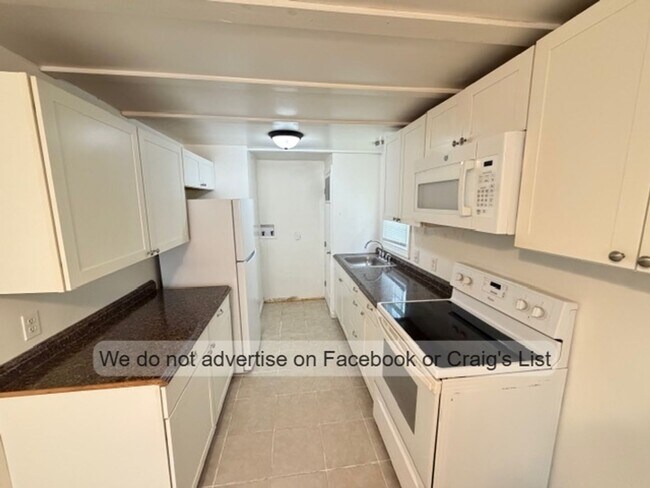 Building Photo - Rolling Springs- Pecan Drive