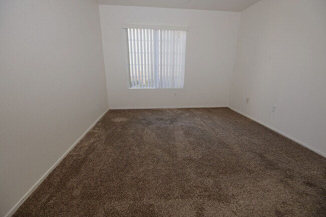 Building Photo - SUMMERLIN - LA POSADA CONDO