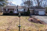 Building Photo - 98 Hillcrest Dr