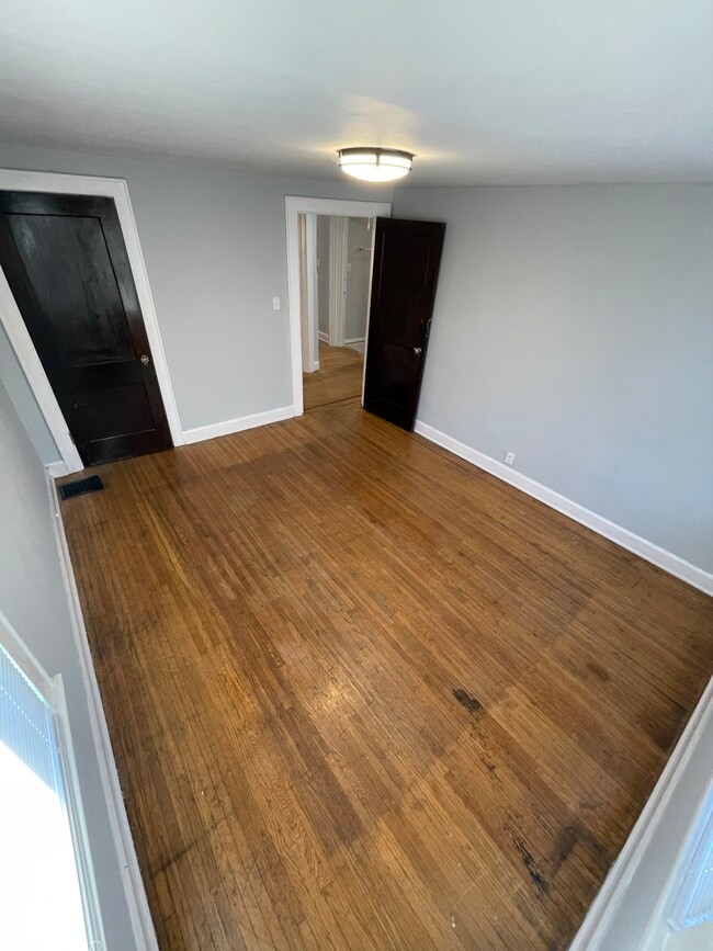 Building Photo - 3430 Guilford Ave