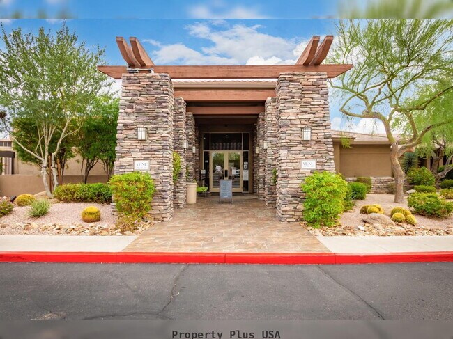 Building Photo - "Unique 3-Bed, 2-Bath Condo with 2 car attached garage located in Prime Scottsdale Location!"