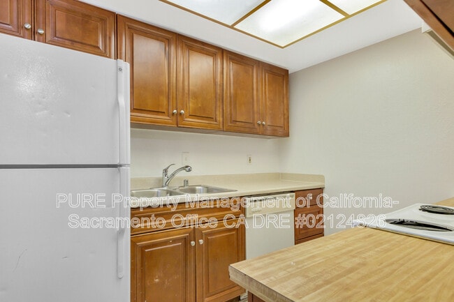 Building Photo - 4706 Hayford Way