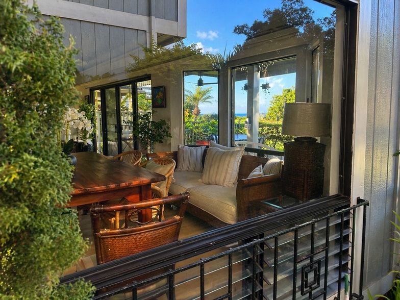 Building Photo - 310 Kipukai Pl