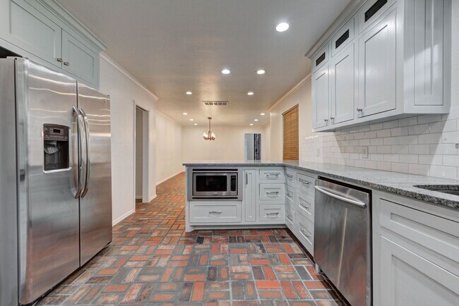 Building Photo - 4308 Northridge Rd