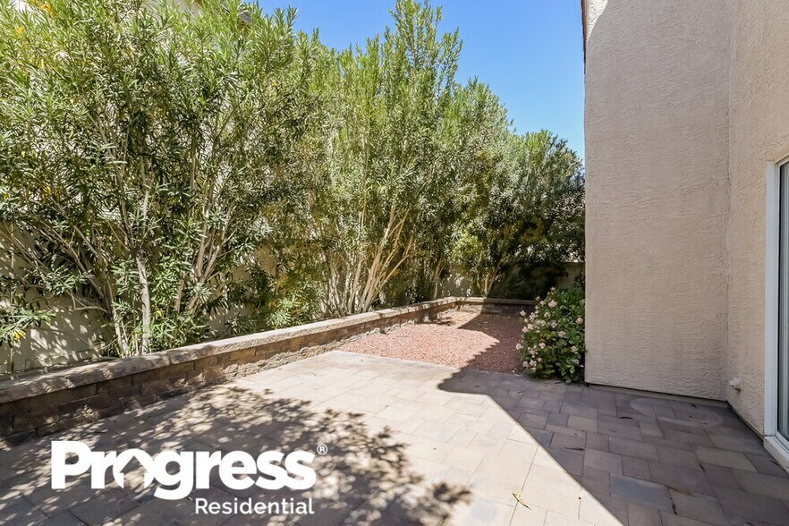 Building Photo - 10413 Gunpowder Falls St