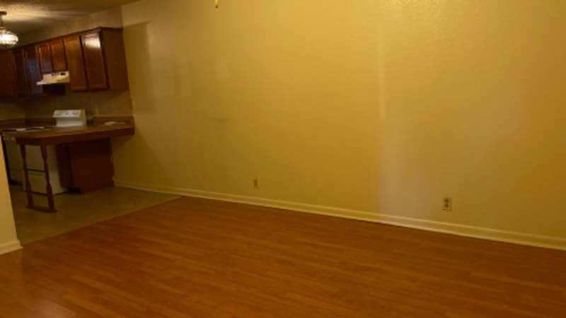 Building Photo - 1603 W Elm St