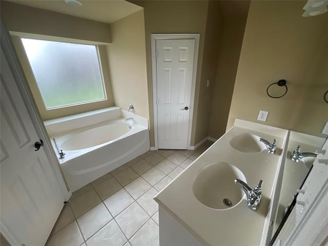 Building Photo - 3040 Morning Star Dr