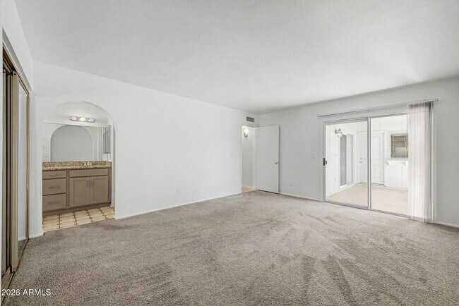 Building Photo - 17213 N 35th Dr