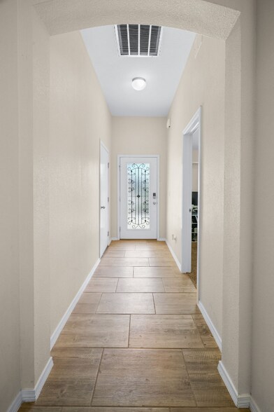 Building Photo - 13833 Sky Harbor Ave