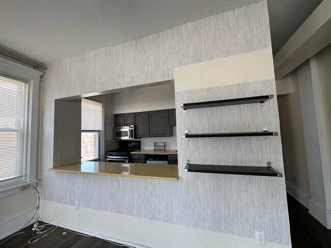 Building Photo - 3501 Ventnor Ave