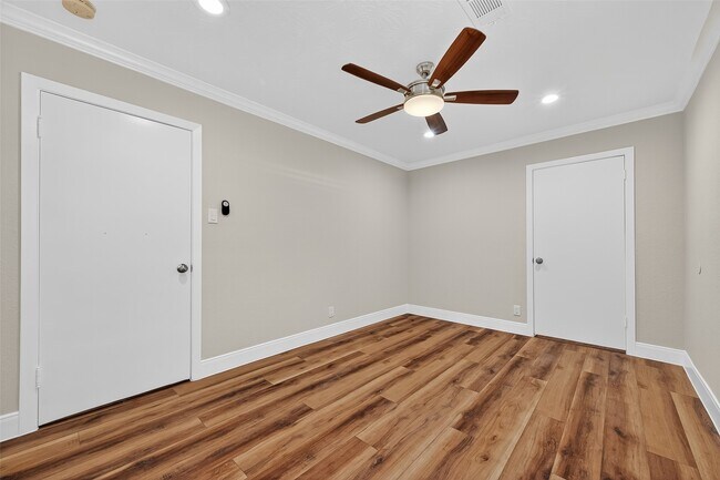 Building Photo - 4038 Cheena Dr